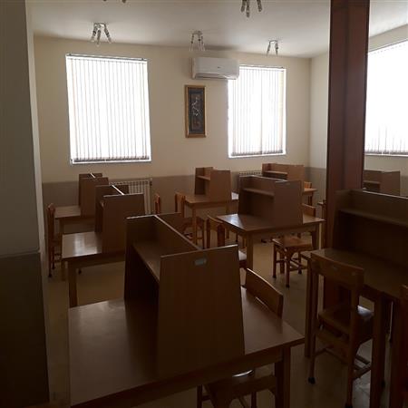 سالن مطالعه خواهران